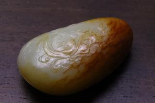 旧藏和田玉籽料枣红皮 招财童子