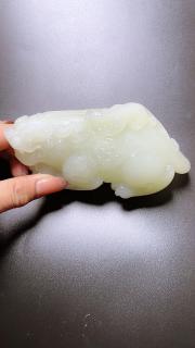 和田玉大貔貅摆件