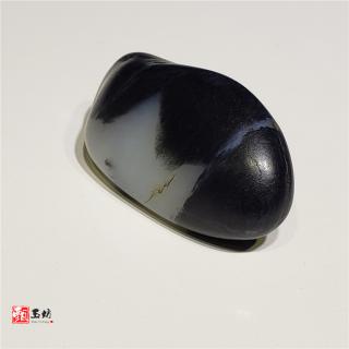 意境山水,从一块和田玉青花籽料说起