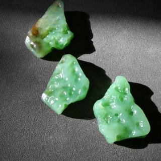甄玉坊:有一种玉叫和田玉,有一种绿叫苹果绿. 在和田玉的大家族中有各