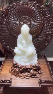 和田玉白玉观音摆件
